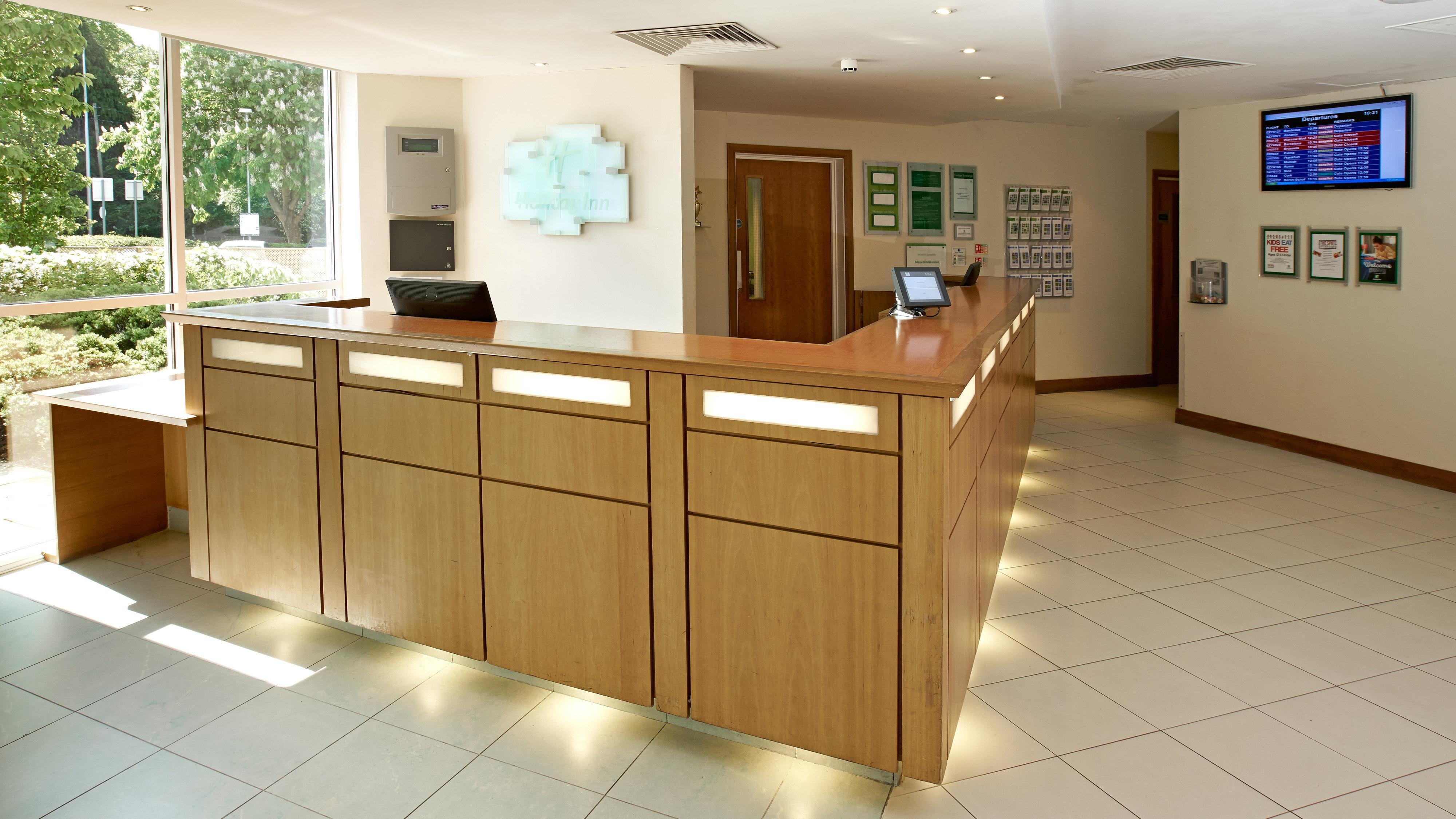 Holiday Inn Bristol Airport, An Ihg Hotel Redhill  Extérieur photo