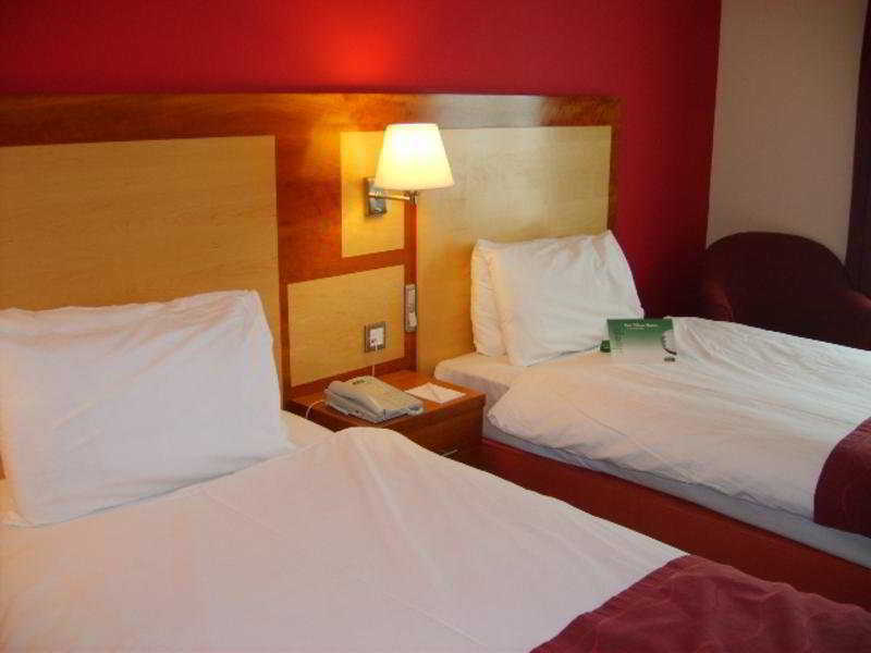 Holiday Inn Bristol Airport, An Ihg Hotel Redhill  Extérieur photo