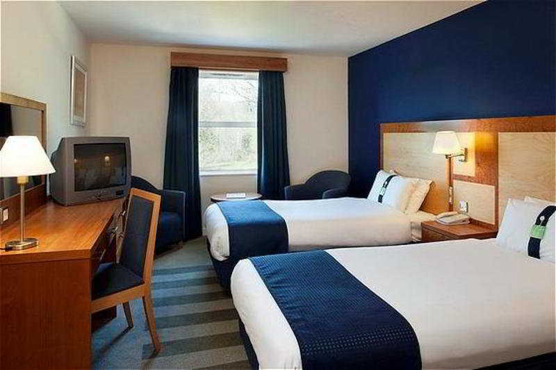 Holiday Inn Bristol Airport, An Ihg Hotel Redhill  Chambre photo